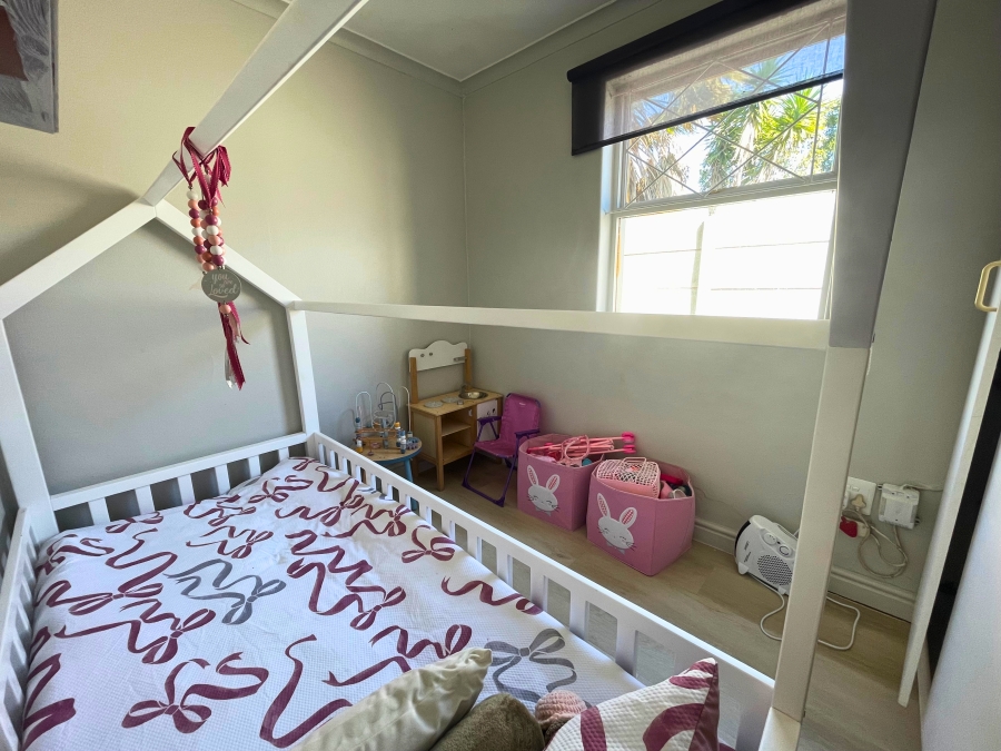 To Let 4 Bedroom Property for Rent in Langeberg Village Western Cape